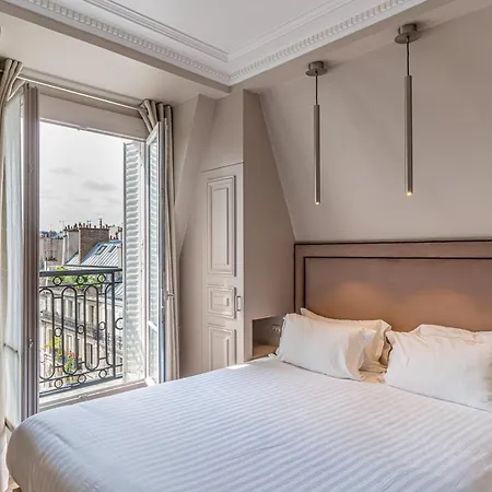 Hotel Saint-louis - Jardin Du Luxembourg 3*
